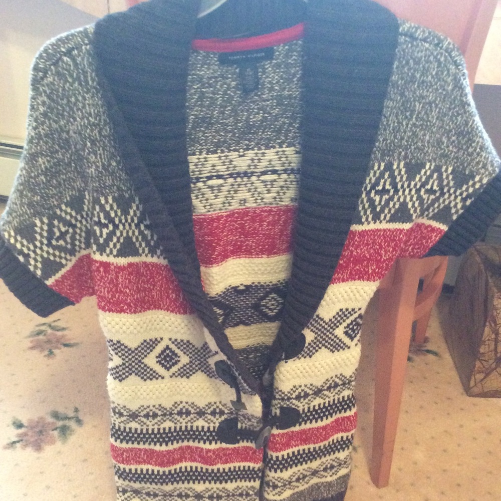 NWOT Tommy Hilfiger cardigan